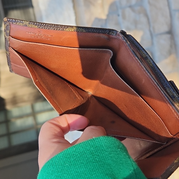Louis Vuitton Vintage Monogram Double Snap Wallet - Picture 11 of 14